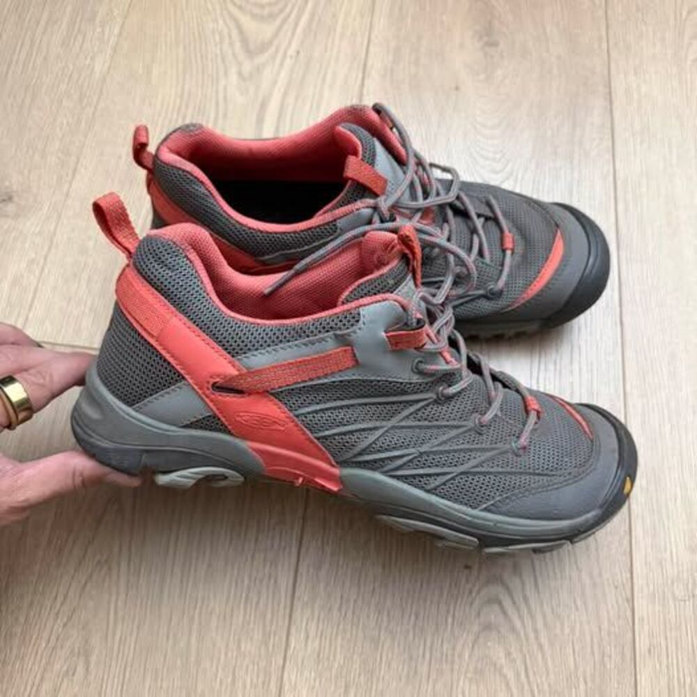 KEEN Marshall Hiking Shoes Women's Size 10